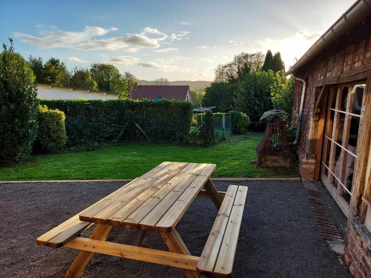 Le Refuge De Normandie Avec Spa Et Cheminee Mesnieres-en-Bray Luaran gambar